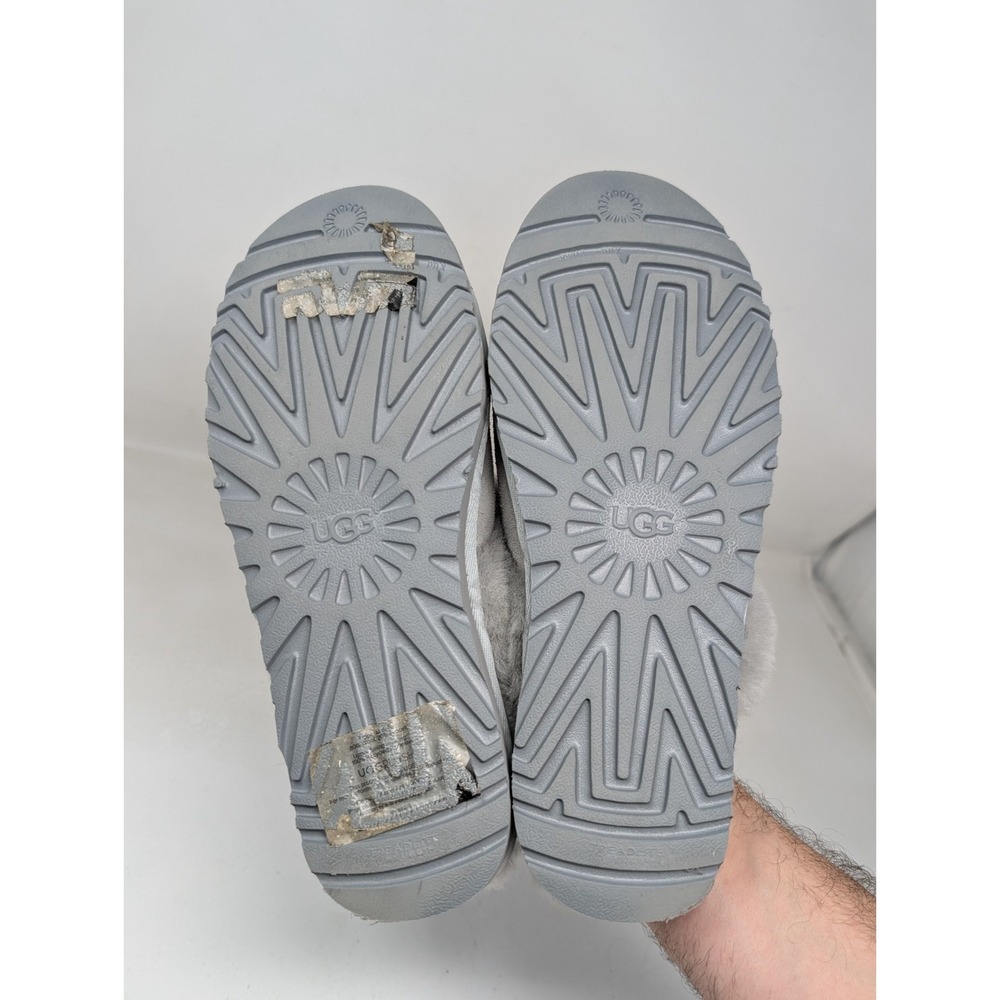 UGG Cozy Slipper Women's 8 Slip On Gray Comfort Shoe Fuzzy Sherpa Lined 1126730 - Picture 5 of 7